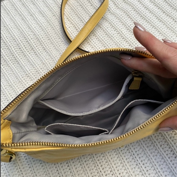 Vintage butter yellow coach bag - Picture 8 of 9